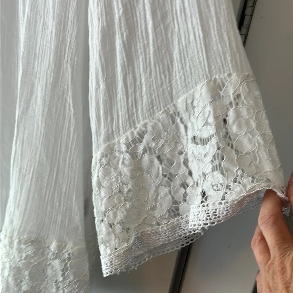 Zac & Rachel White Embellished Blouse with 3/4 Sleeves - Picture 3 of 7
